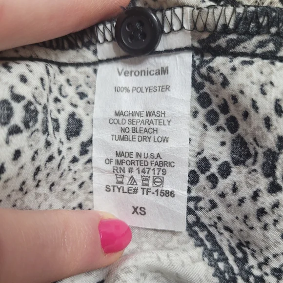 VERONICA M. Women's High-Low, Tie Front Blouse Size XS - Picture 4 of 5